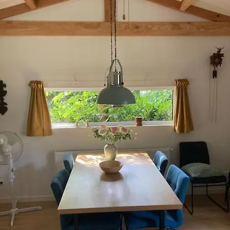 Comfortabele Houten Bij De Veluwe Epe
